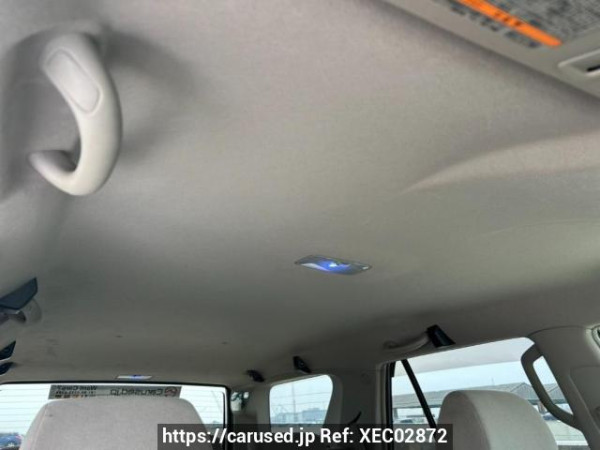 Used 2002 AT toyota hilux-surf RZN215W Image[12]
