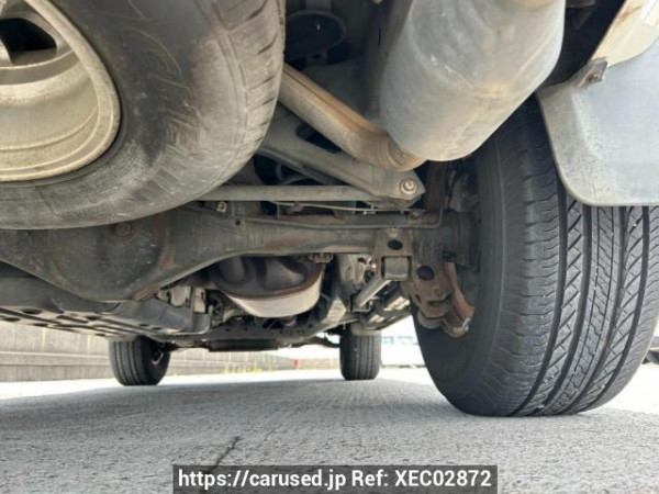 Used 2002 AT toyota hilux-surf RZN215W Image[42]
