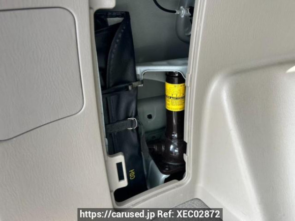 Used 2002 AT toyota hilux-surf RZN215W Image[45]