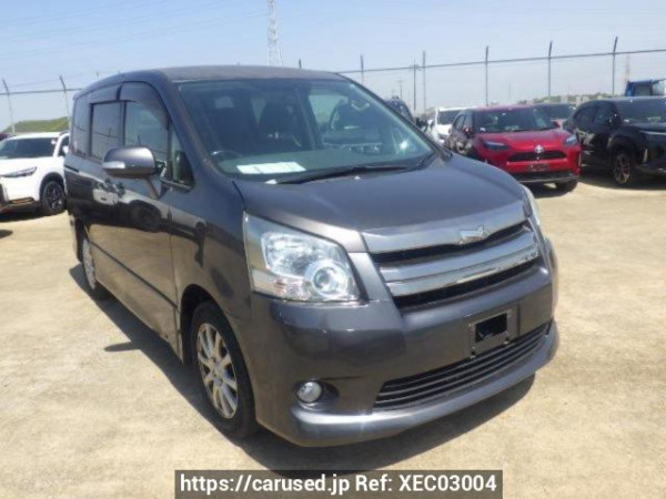 Used 2008 AT toyota noah ZRR70W Image[0]