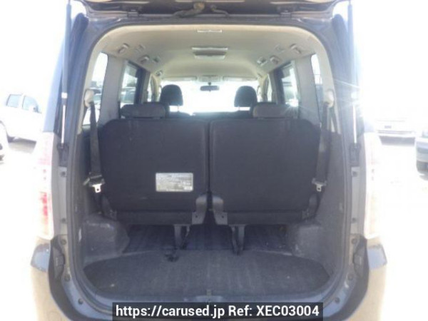 Used 2008 AT toyota noah ZRR70W Image[8]
