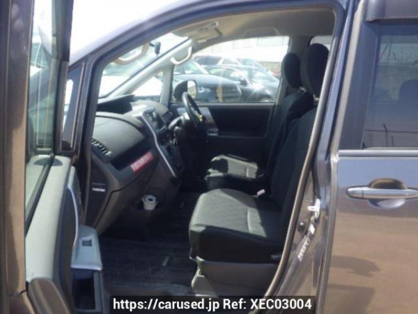 Used 2008 AT toyota noah ZRR70W Image[12]