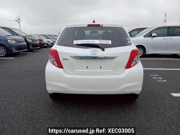 Used 2011 AT toyota vitz NCP131 Image[5]