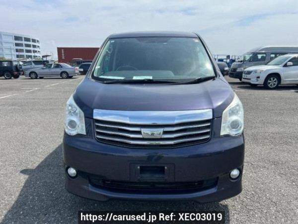 Used 2010 AT toyota noah ZRR75G Image[1]