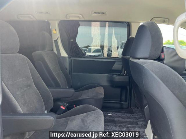 Used 2010 AT toyota noah ZRR75G Image[16]
