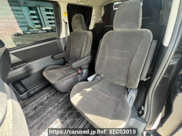 Used 2010 AT toyota noah ZRR75G Image[19]