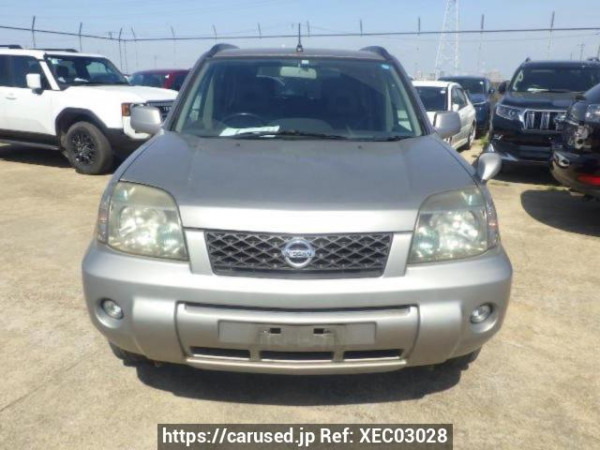 Used2005 AT Nissan X-Trail NT30Image[1]