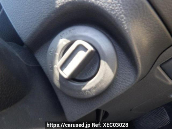 Used 2005 AT nissan x-trail NT30 Image[18]