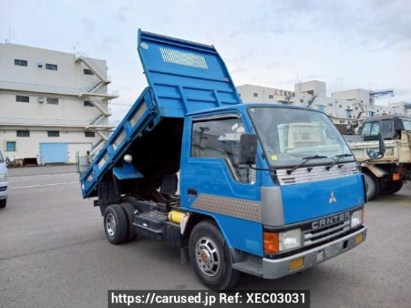 Used 1990 MT mitsubishi canter FE305BD Image[0]