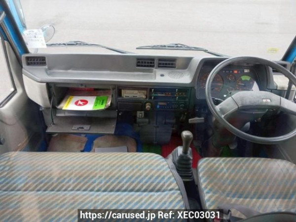 Used 1990 MT mitsubishi canter FE305BD Image[26]