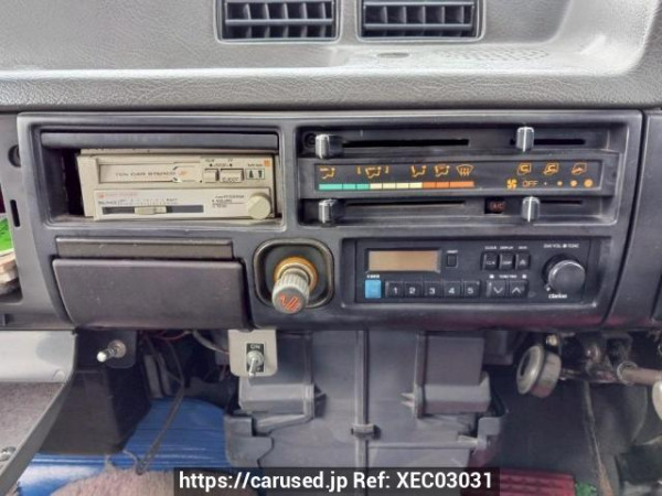 Used 1990 MT mitsubishi canter FE305BD Image[30]