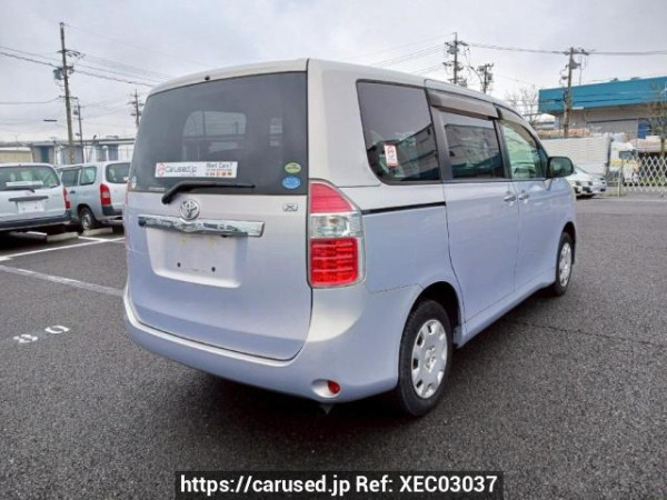 Used 2010 AT toyota noah ZRR70G Image[6]