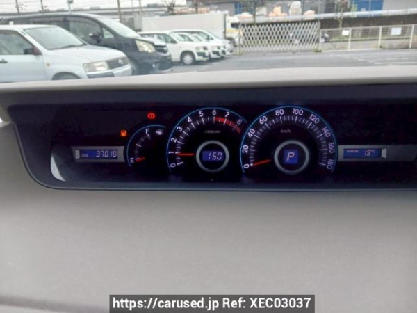 Used 2010 AT toyota noah ZRR70G Image[22]