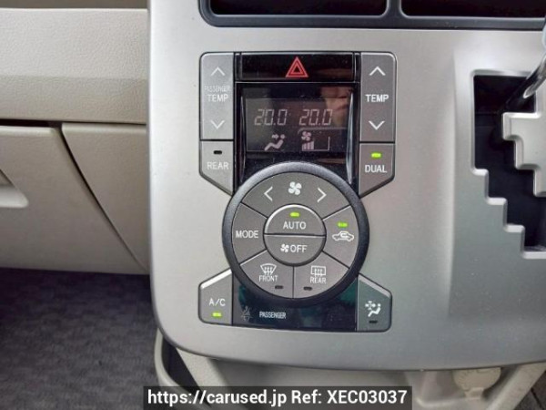 Used 2010 AT toyota noah ZRR70G Image[26]