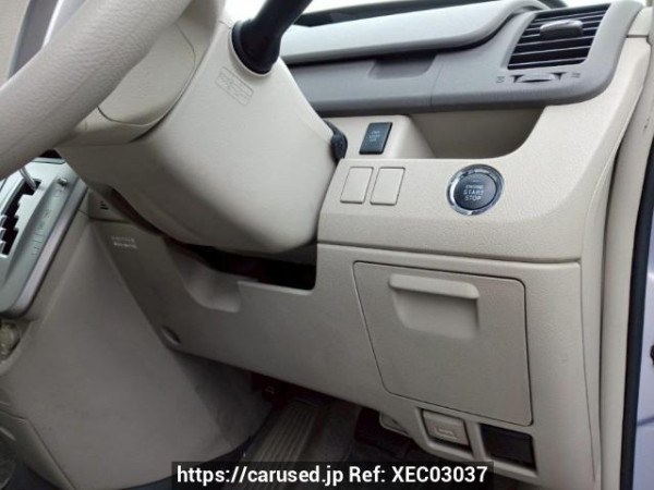 Used 2010 AT toyota noah ZRR70G Image[28]