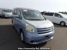 Toyota Noah ZRR70G