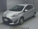 Toyota Aqua NHP10