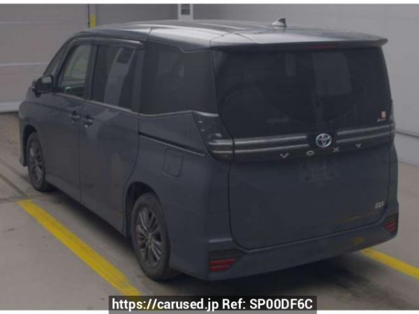 Used 2022 AT toyota voxy ZWR90W Image[1]