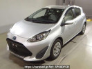 Toyota Aqua NHP10