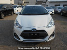 Toyota Aqua NHP10