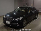 Toyota Crown Hybrid AWS210