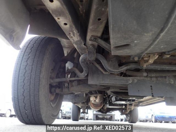 Used 2004 AT toyota hiace-van TRH112V Image[26]
