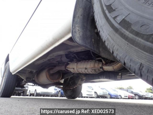 Used 2004 AT toyota hiace-van TRH112V Image[34]