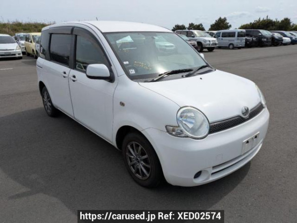 Used 2004 AT toyota sienta NCP81G Image[0]