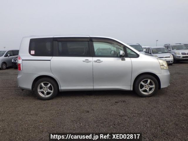 Used 2008 AT toyota noah ZRR70G Image[7]