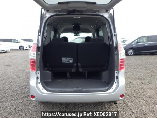 Used 2008 AT toyota noah ZRR70G Image[8]