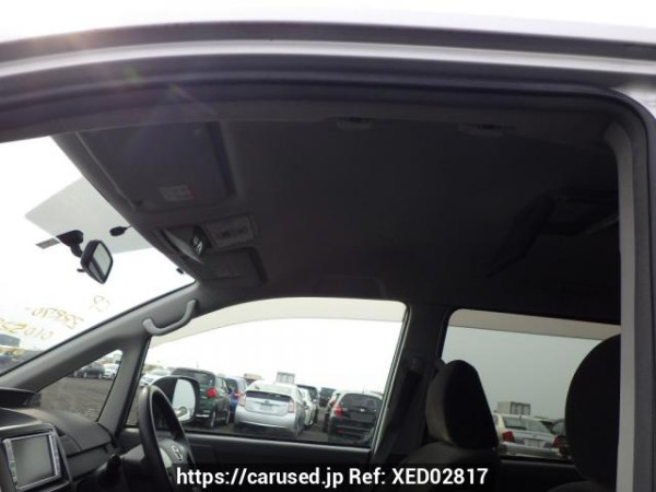 Used 2008 AT toyota noah ZRR70G Image[16]
