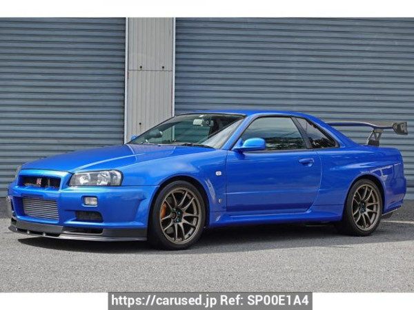 Used 2000 MT nissan skyline BNR34 Image[0]