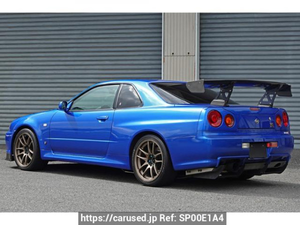 Used 2000 MT nissan skyline BNR34 Image[1]