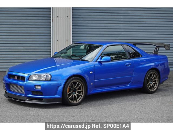 Used 2000 MT nissan skyline BNR34 Image[2]