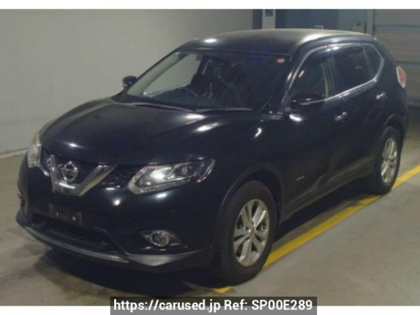 Used 2016 AT nissan x-trail HNT32 Image[0]