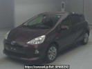 Toyota Aqua NHP10