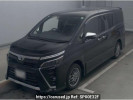 Toyota Voxy ZWR80W