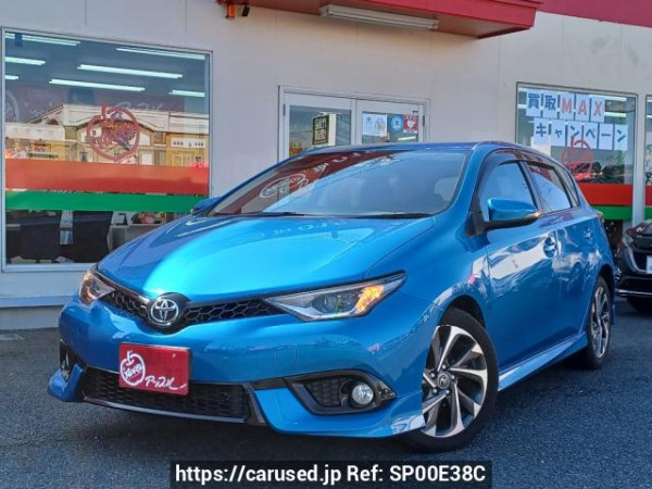 Used 2016 AT toyota auris NRE185H Image[0]