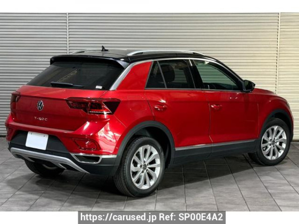 Used 2024 AT volkswagen t-roc A1DPC Image[1]