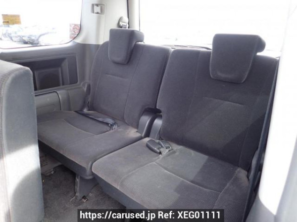 Used 2008 AT toyota voxy ZRR75G Image[15]