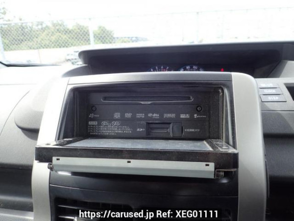Used 2008 AT toyota voxy ZRR75G Image[22]