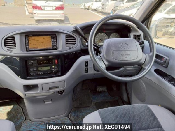 Used 1999 AT toyota regius-wagon RCH47W Image[21]