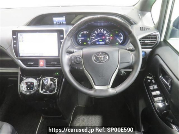 Used2021 AT Toyota Noah ZWR80WImage[2]