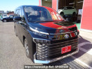 Toyota Voxy ZWR90W