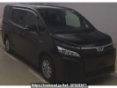 Toyota Voxy ZWR80G