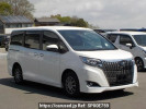 Toyota Esquire ZRR80G
