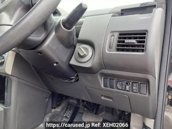 Used 2006 AT nissan x-trail NT30 Image[27]