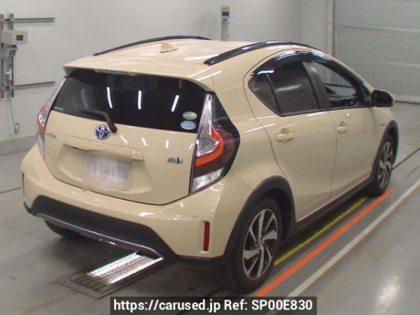 Used 2020 AT toyota aqua NHP10H Image[1]