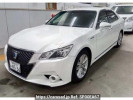 Toyota Crown Hybrid AWS210