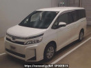 Toyota Voxy ZRR80Gカイ